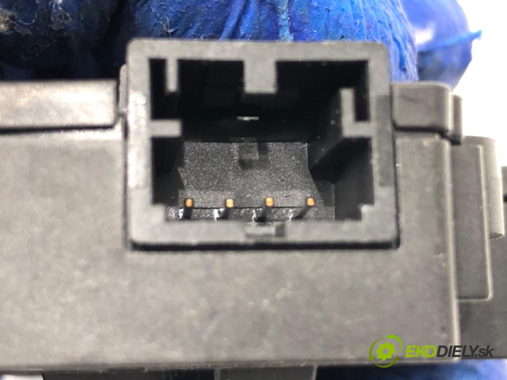 BMW F31 Kombi 2019 110 kW 318 d 1995 Motor kúrenia T52579A