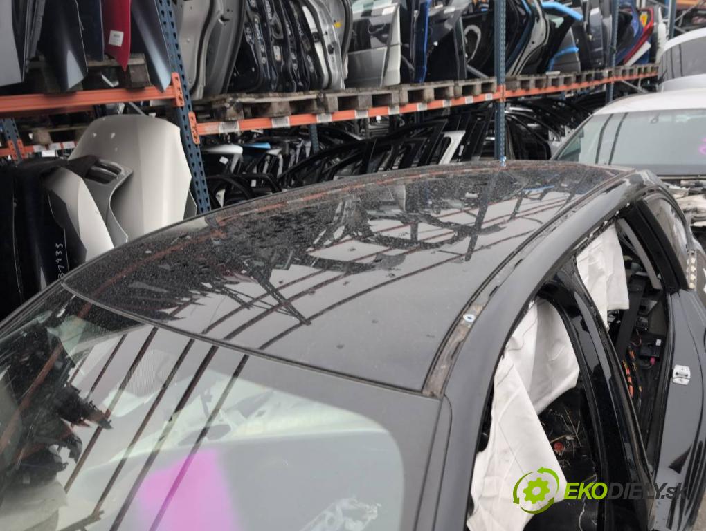 BMW F31 Kombi 2019 110 kW 318 d 1995 karoséria ČTVRŤÁK: Blatník prah strecha PODŁUŻNICA