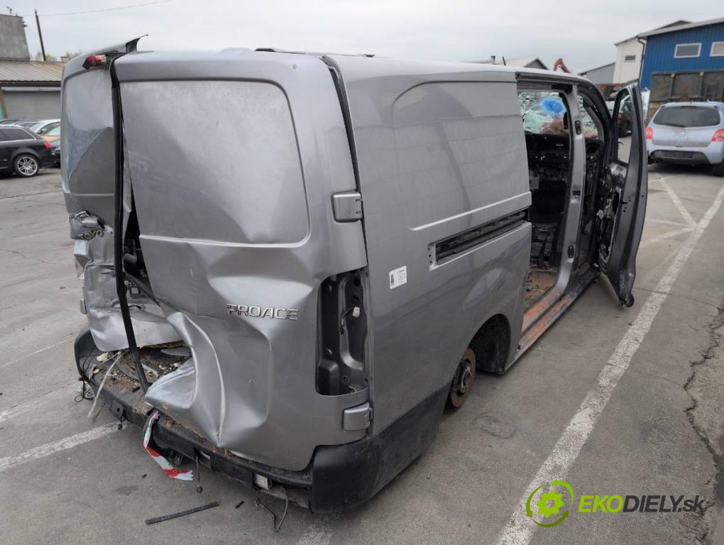 TOYOTA PROACE Autobus 2024 130 kW 2.0 D4d (MDZ6) 1997 karoséria ČTVRŤÁK: Blatník prah strecha PODŁUŻNICA