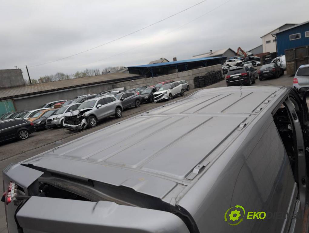 TOYOTA PROACE Autobus 2024 130 kW 2.0 D4d (MDZ6) 1997 karoséria ČTVRŤÁK: Blatník prah strecha PODŁUŻNICA