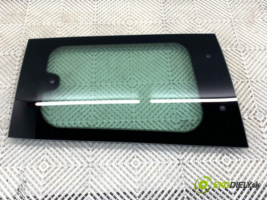 FORD TRANSIT COURIER nadwozie wielkoprzestrzenne (MPV) 2019 55 kW 1.5 TDCi 1499 Okno Dvere posúvne zad pravá HT76-A25722