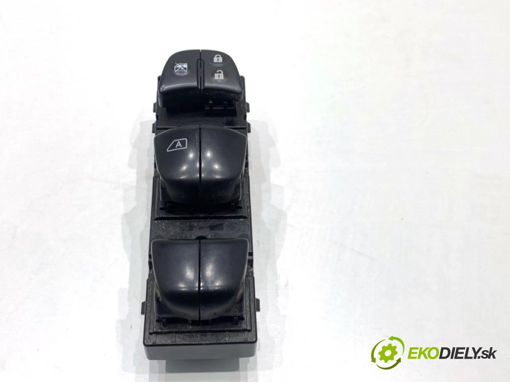 NISSAN QASHQAI J11 SUV 2014 96 kW 1.6 dCi 1598 Prepínač okien  (Prepínacie páčky pod volantom)