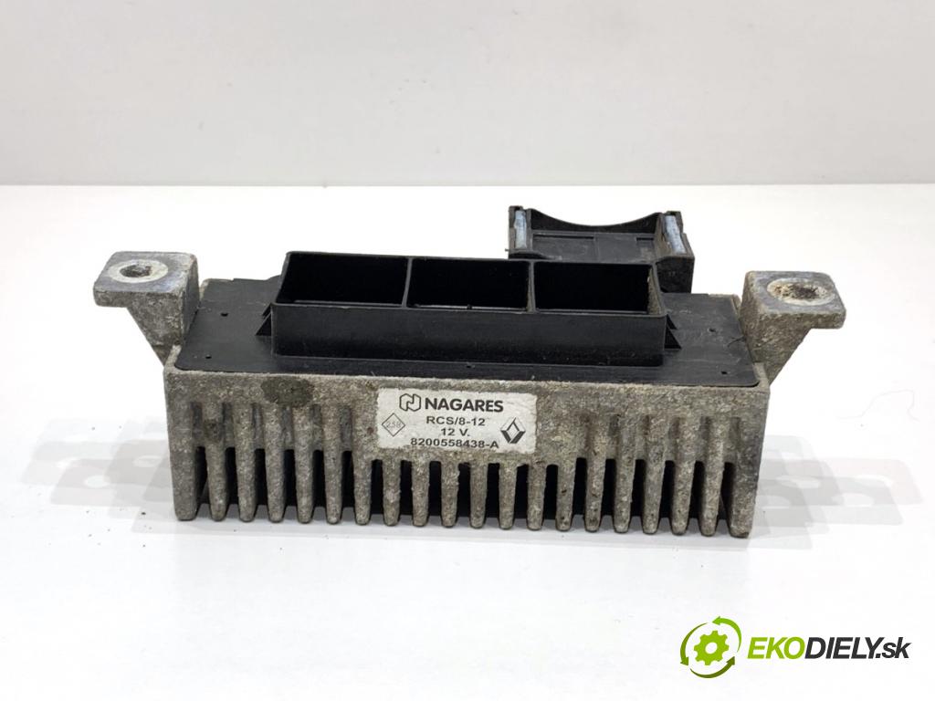 NISSAN QASHQAI J11 SUV 2014 96 kW 1.6 dCi 1598 relé sviečok žhavenia 8200558438-A (Relé)