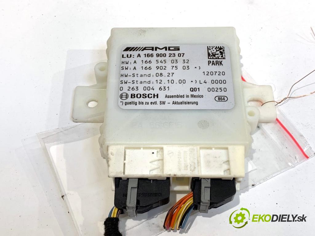 MERCEDES-BENZ KLASA GL SUV 2012 190 kW GL 350 CDI / BlueTec 4-matic (166.823, 166.824) 2987 modul PDC A1669002307 (Řídící jednotka ostatní)