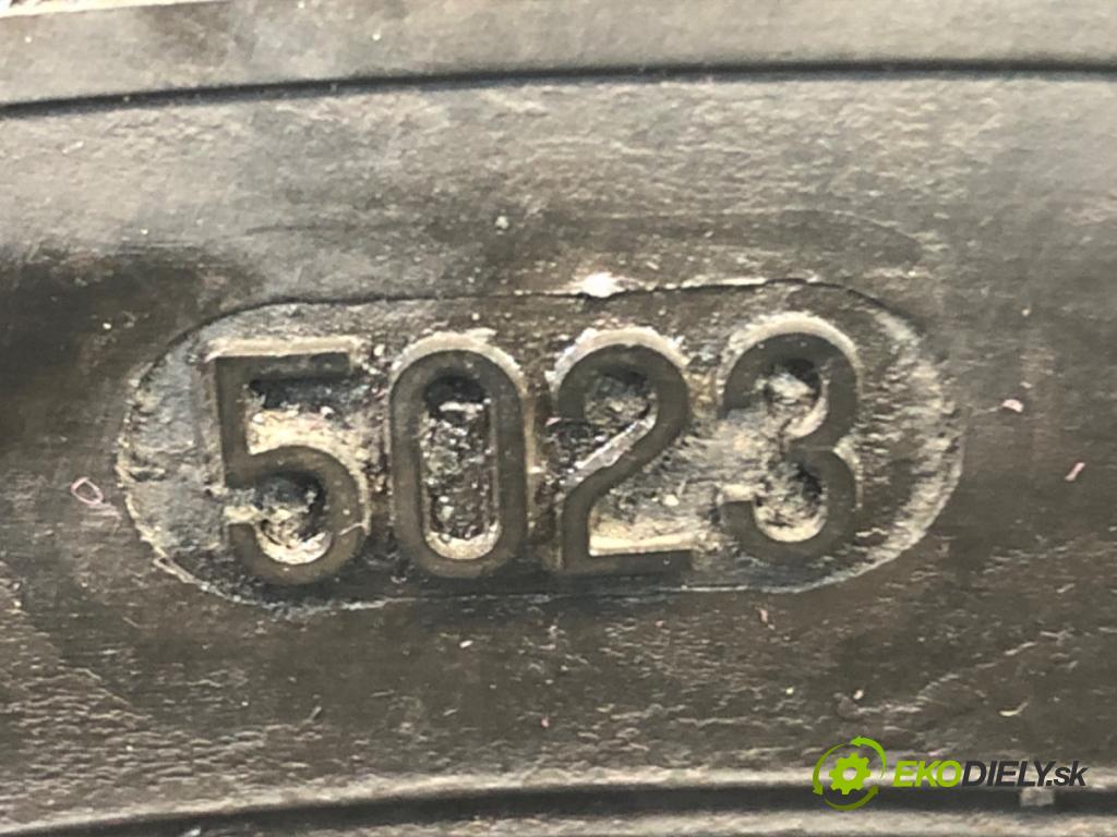 --- --- PNEUMATIKY: 2X 205/55 16" UNIROYAL