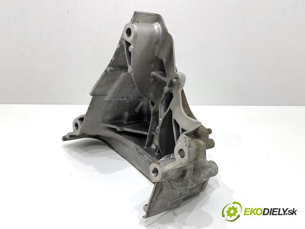 SKODA KODIAQ SUV 2019 110 kW 1.5 TSI 1495 Držiak Motor 05E199275G