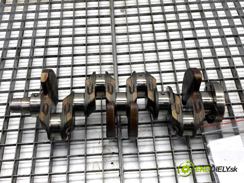 SKODA KODIAQ SUV 2019 110 kW 1.5 TSI 1495 Kardaň, hriadeľ KLIKA: 05EC (Blok motora ostatné)