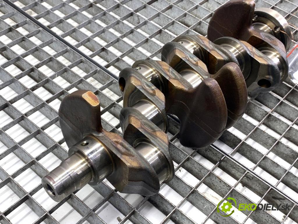 SKODA KODIAQ SUV 2019 110 kW 1.5 TSI 1495 Kardaň, hriadeľ KLIKA: 05EC (Blok motora ostatné)