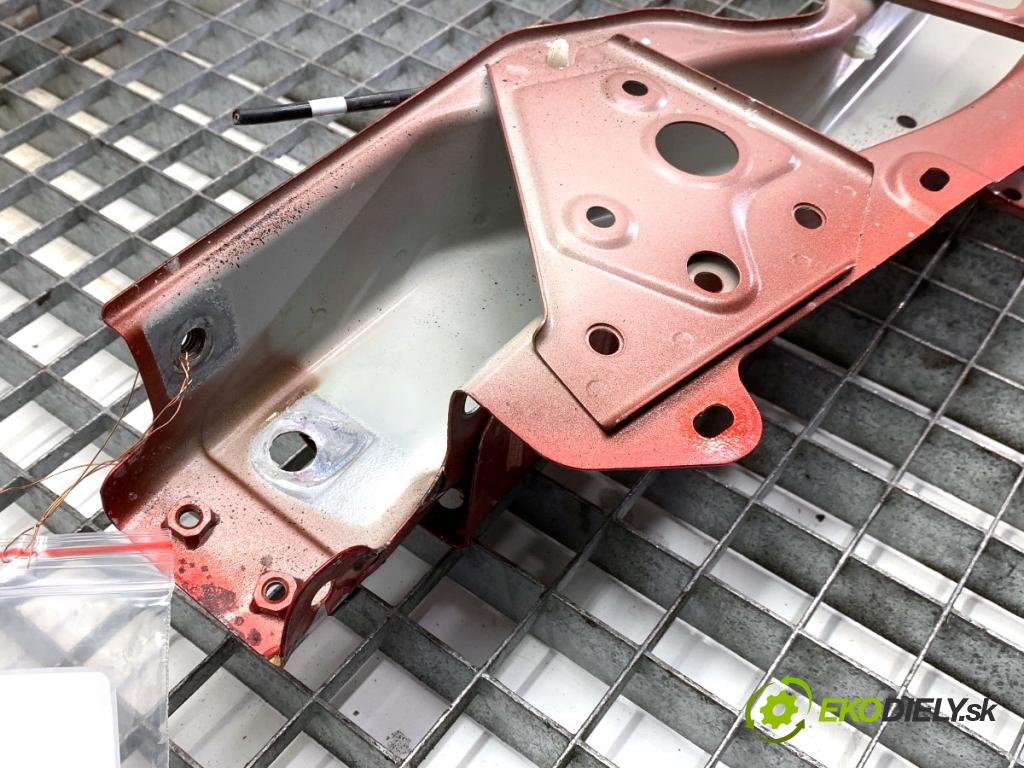 SUZUKI SWIFT VI liftback 2024 61 kW 1.2 VVT Hybrid (ZCEDS, AOL312) 1197 výztuha horní  (Výztuha)