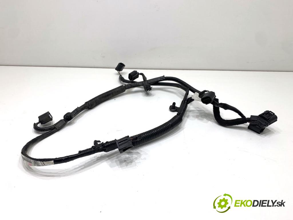 SUZUKI SWIFT VI liftback 2024 61 kW 1.2 VVT Hybrid (ZCEDS, AOL312) 1197 Káblovačka PDC zad 36843-69T10