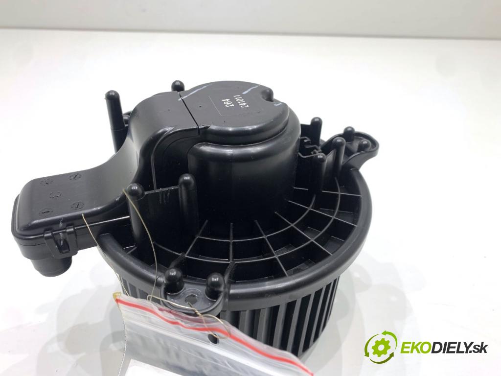 SUZUKI SWIFT VI liftback 2024 61 kW 1.2 VVT Hybrid (ZCEDS, AOL312) 1197 ventilátor kúrenia