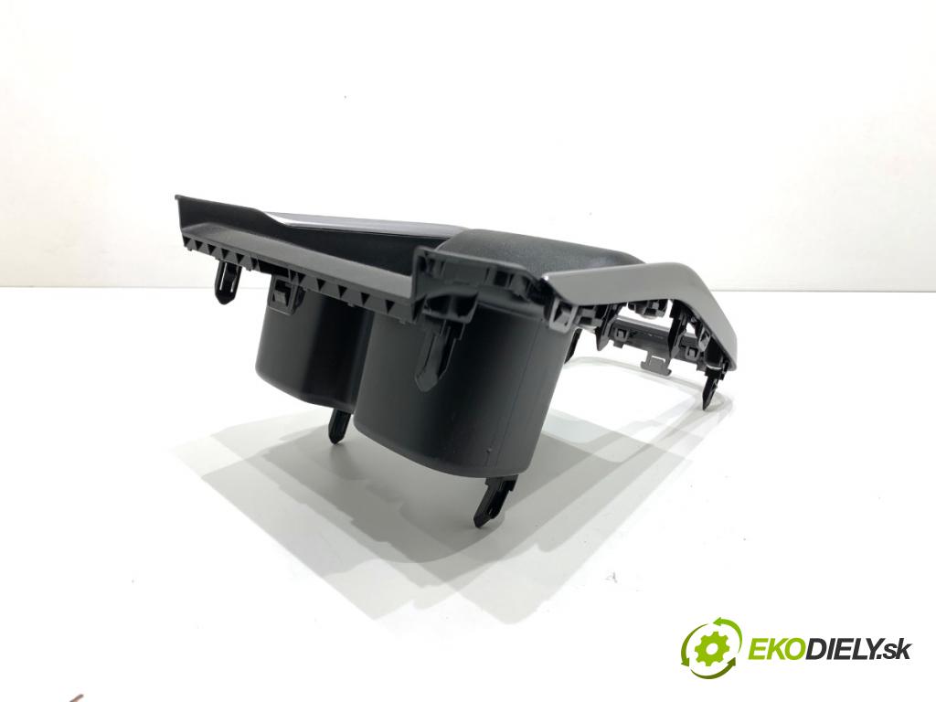 SUZUKI SWIFT VI liftback 2024 61 kW 1.2 VVT Hybrid (ZCEDS, AOL312) 1197 Držiak na nápoje 75861-69T0 (Držiak (úchyt) na nápoje)