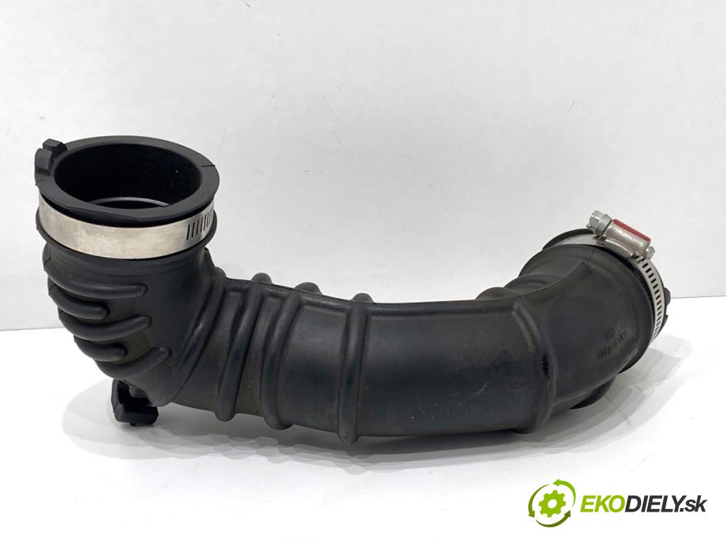 SUZUKI SWIFT VI liftback 2024 61 kW 1.2 VVT Hybrid (ZCEDS, AOL312) 1197 Rúra vzduchu