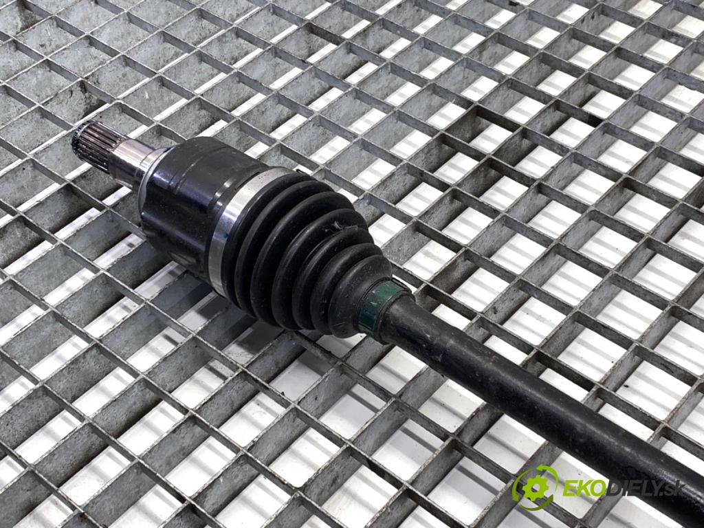 SUZUKI SWIFT VI liftback 2024 61 kW 1.2 VVT Hybrid (ZCEDS, AOL312) 1197 Poloos pravy predný