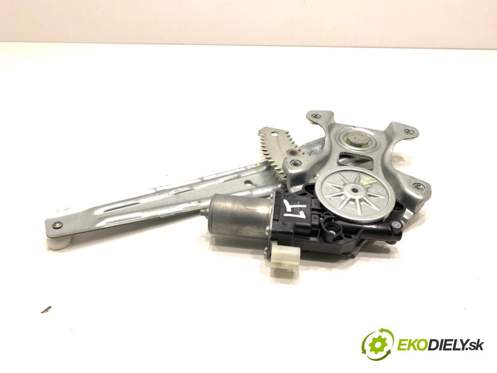 SUZUKI SWIFT VI liftback 2024 61 kW 1.2 VVT Hybrid (ZCEDS, AOL312) 1197 Mechanizmus okna ľavy zad 83560-67T00