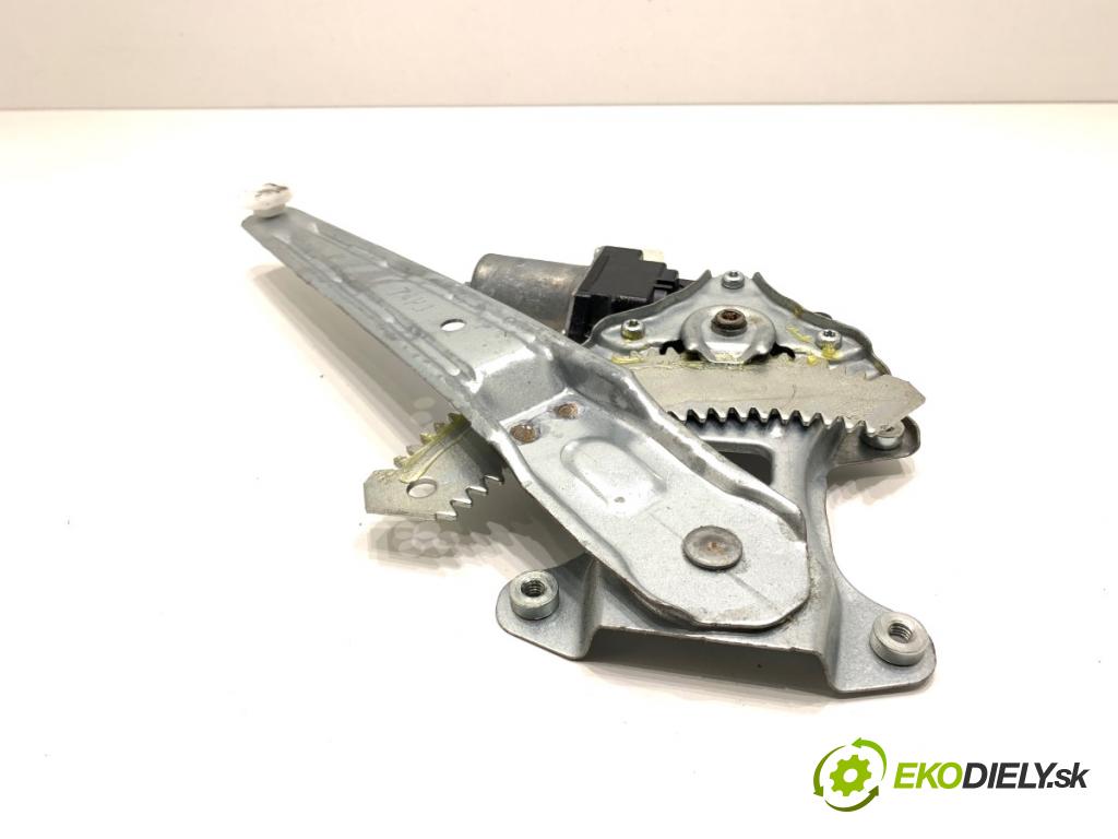 SUZUKI SWIFT VI liftback 2024 61 kW 1.2 VVT Hybrid (ZCEDS, AOL312) 1197 Mechanizmus okna ľavy zad 83560-67T00