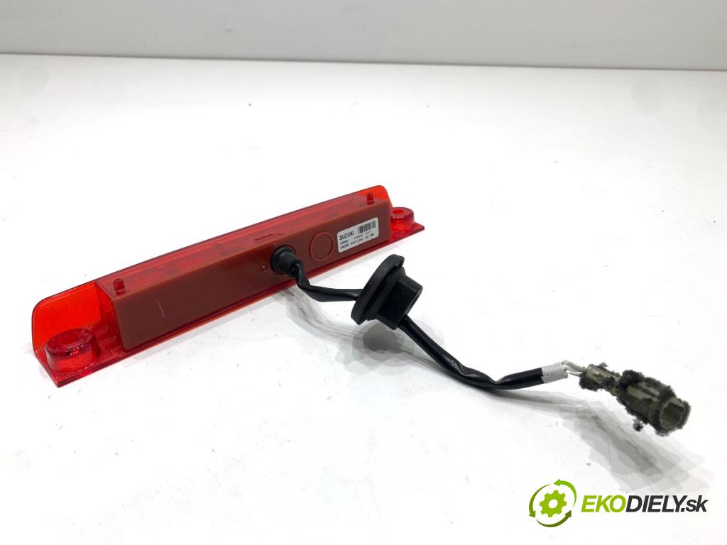 SUZUKI SWIFT VI liftback 2024 61 kW 1.2 VVT Hybrid (ZCEDS, AOL312) 1197 Svetlo brzdových svetiel