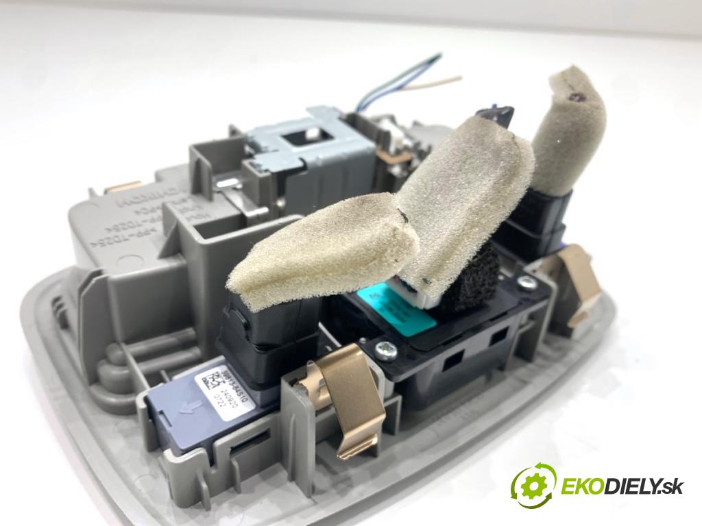 SUZUKI SWIFT VI liftback 2024 61 kW 1.2 VVT Hybrid (ZCEDS, AOL312) 1197 Svetlo stropné 39813-84S10