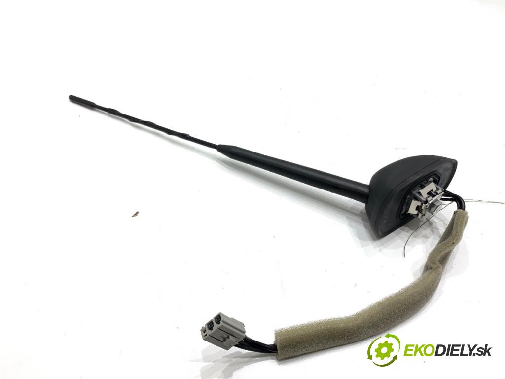 SUZUKI SWIFT VI liftback 2024 61 kW 1.2 VVT Hybrid (ZCEDS, AOL312) 1197 ANTENA 