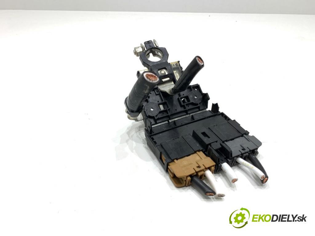 SUZUKI SWIFT VI liftback 2024 61 kW 1.2 VVT Hybrid (ZCEDS, AOL312) 1197 svorka plus 