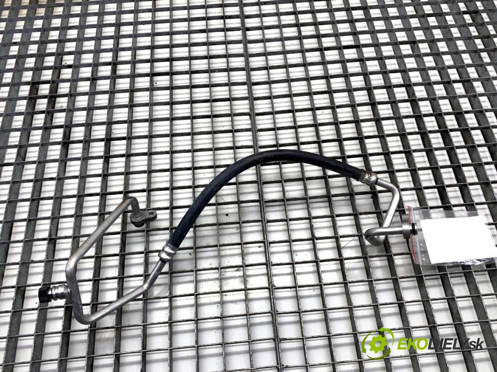 SUZUKI SWIFT VI liftback 2024 61 kW 1.2 VVT Hybrid (ZCEDS, AOL312) 1197 rúrka klimatizace  (Trubka klimatizace)