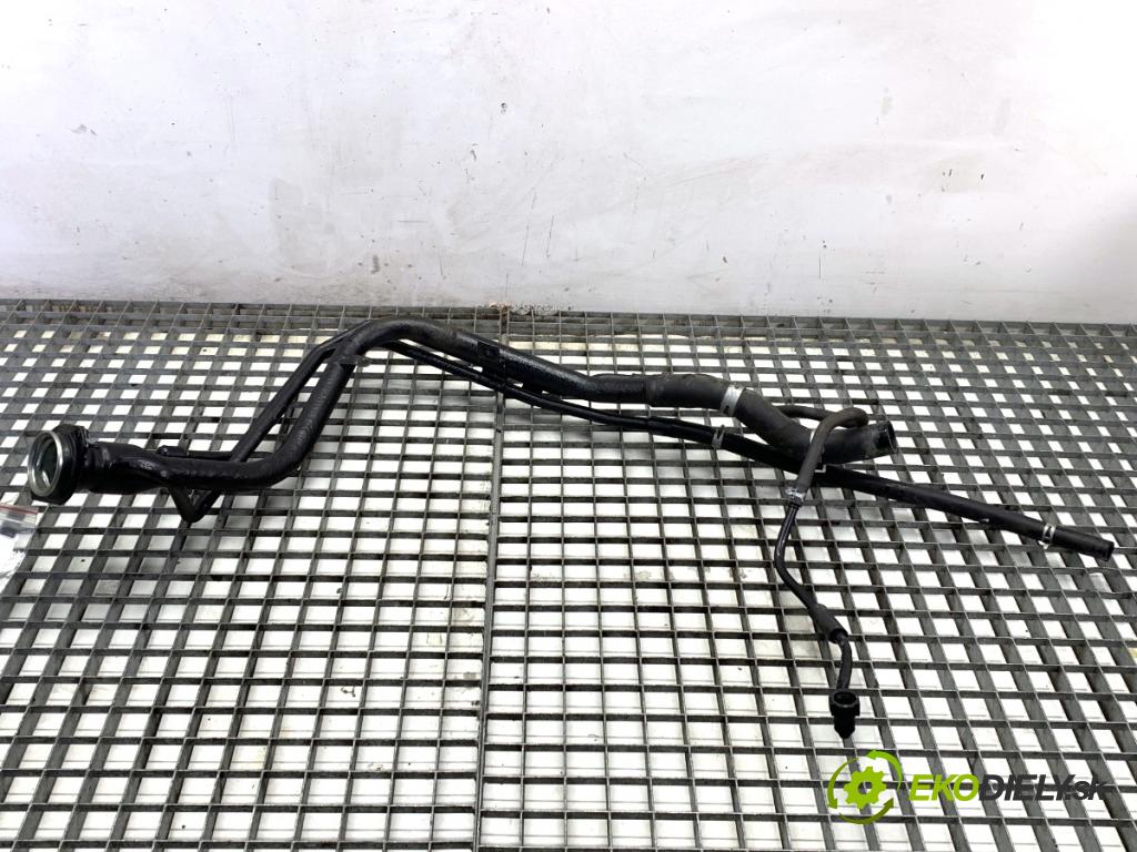 SUZUKI SWIFT VI liftback 2024 61 kW 1.2 VVT Hybrid (ZCEDS, AOL312) 1197 Rúra nádrže paliva 