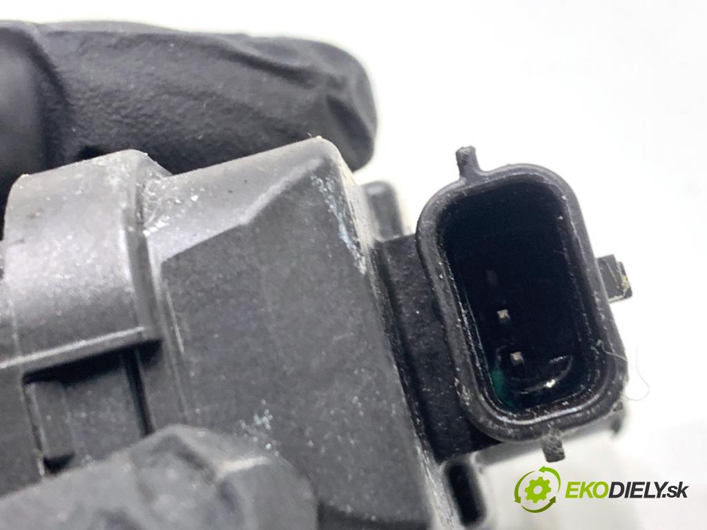 SUZUKI SWIFT VI liftback 2024 61 kW 1.2 VVT Hybrid (ZCEDS, AOL312) 1197 Motorček nastavenia svetla 92004464