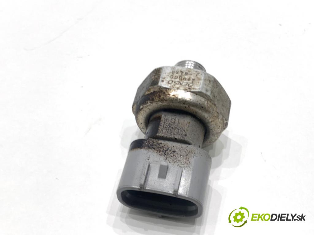 SUZUKI SWIFT VI liftback 2024 61 kW 1.2 VVT Hybrid (ZCEDS, AOL312) 1197 Snímač klimatizácie 499000-8630 (Snímač klimatizácie)