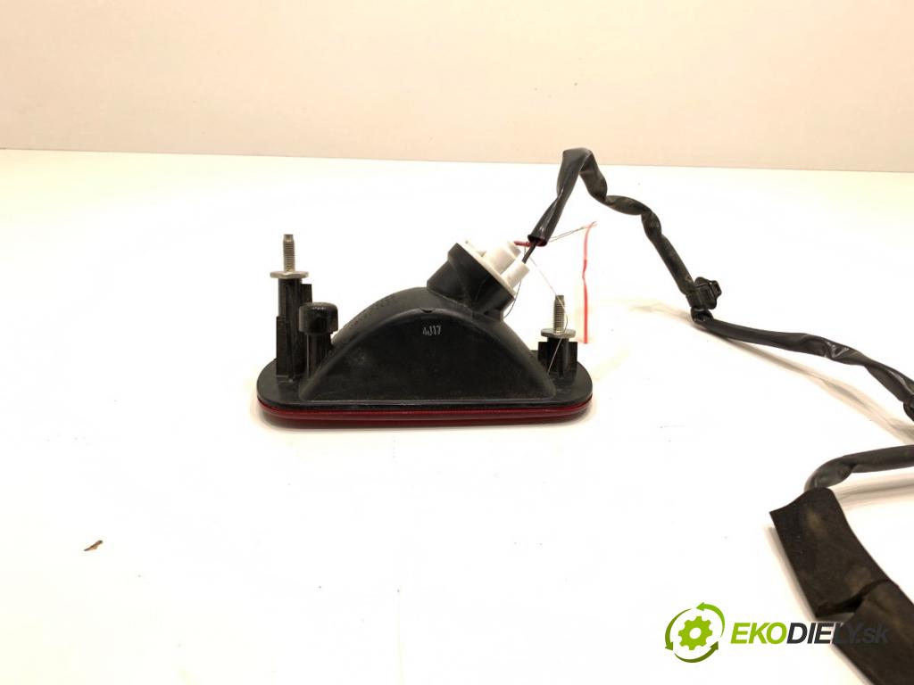 SUZUKI SWIFT VI liftback 2024 61 kW 1.2 VVT Hybrid (ZCEDS, AOL312) 1197 Svetlo nárazníka zad hmlové 36570-62J0