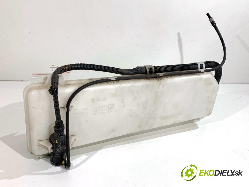 TOYOTA PROACE Autobus 2024 130 kW 2.0 D4d (MDZ6) 1997 Nádržka ostrekovačov 9809803680