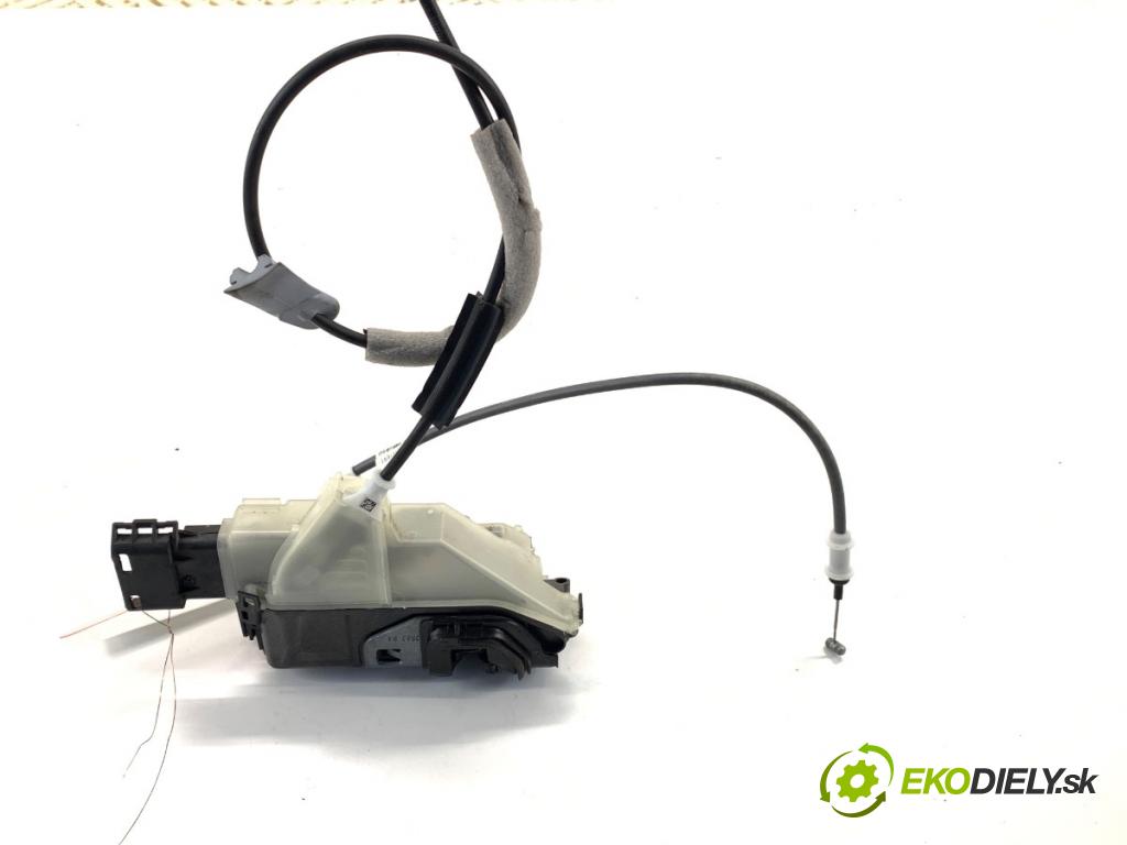 TOYOTA PROACE Autobus 2024 130 kW 2.0 D4d (MDZ6) 1997 zámok dveře pravý přední část 084140