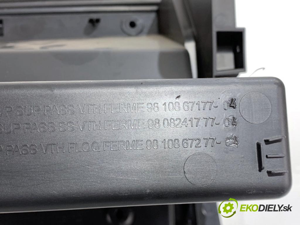 TOYOTA PROACE Autobus 2024 130 kW 2.0 D4d (MDZ6) 1997 přihrádka kastlík spolujezdce 98082417ZD (Přihrádka (kastlík))