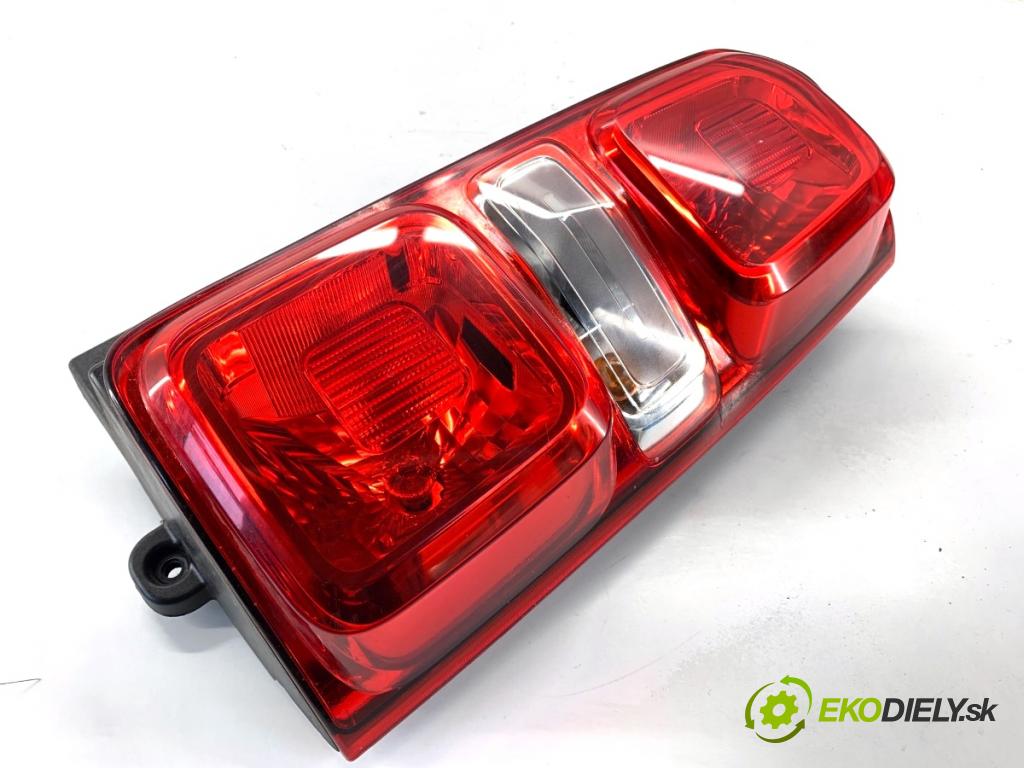 TOYOTA PROACE Autobus 2024 130 kW 2.0 D4d (MDZ6) 1997 světlo pravý zadní část 9808243080