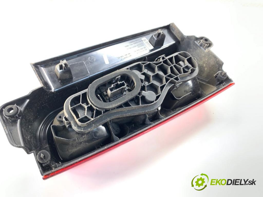 TOYOTA PROACE Autobus 2024 130 kW 2.0 D4d (MDZ6) 1997 Svetlo pravy zad 9808243080