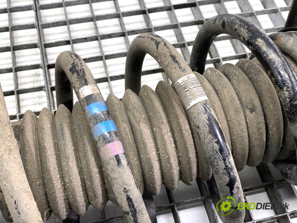 TOYOTA PROACE Autobus 2024 130 kW 2.0 D4d (MDZ6) 1997 Tlmič pravy predný ZE