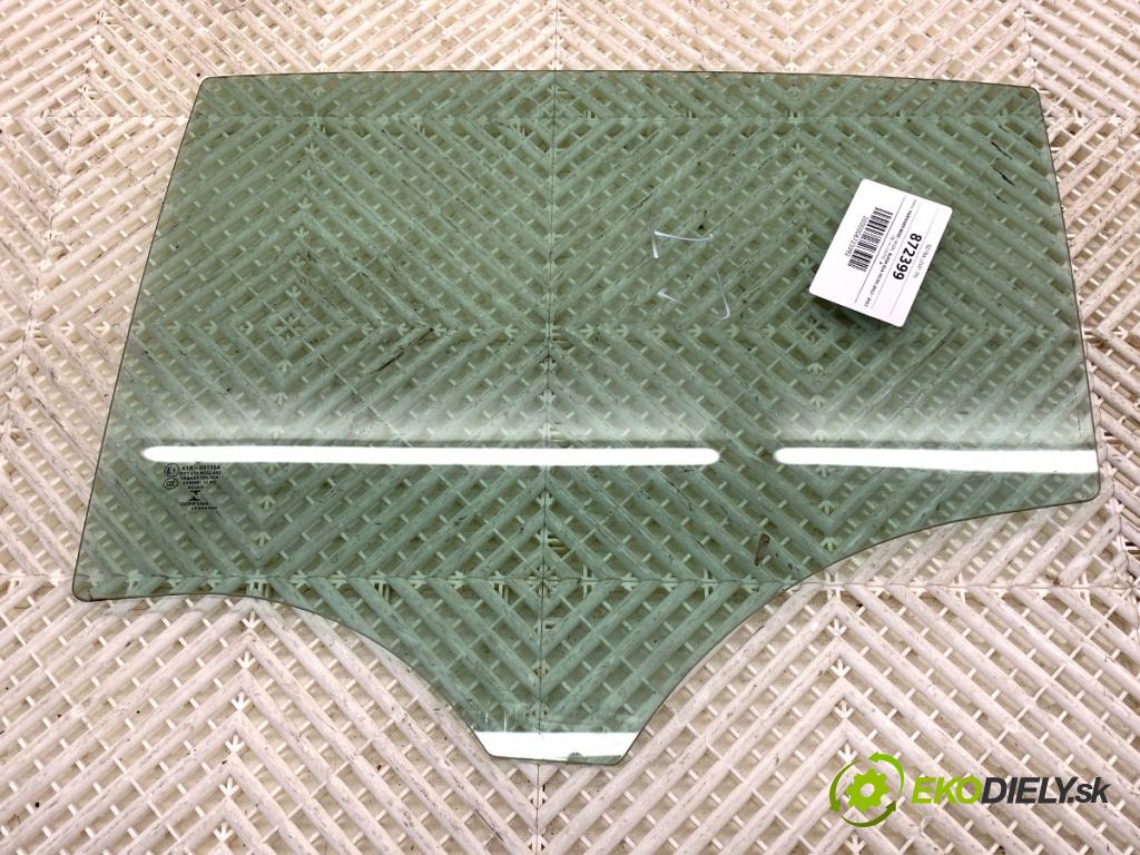 MERCEDES-BENZ KLASA GLA SUV 2017 100 kW GLA 200 CDI 4-matic (156.902) 2143 okno levý zadní část 