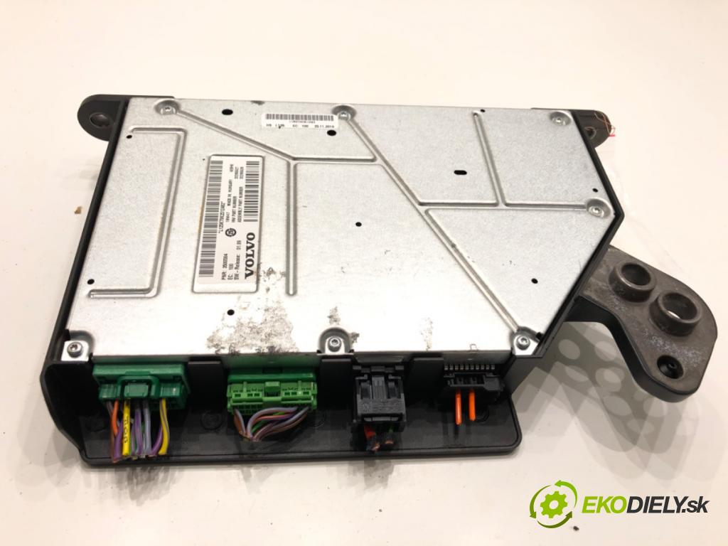 VOLVO XC60 II SUV 2020 173 kW B5 Mild-Hybrid AWD 1969 Zosilňovač 32265527 (Zosilňovač)