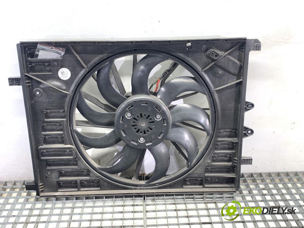 VOLVO XC60 II SUV 2020 173 kW B5 Mild-Hybrid AWD 1969 ventilátor chladiče 32222287 (Ventilátor)