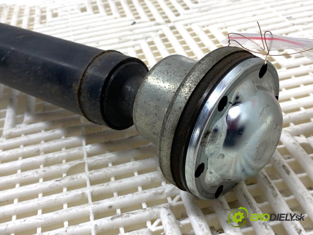 VOLVO XC60 II SUV 2020 173 kW B5 Mild-Hybrid AWD 1969 Kardaň, hriadeľ hnací zad 31492145 (Kardaňový hriadeľ)