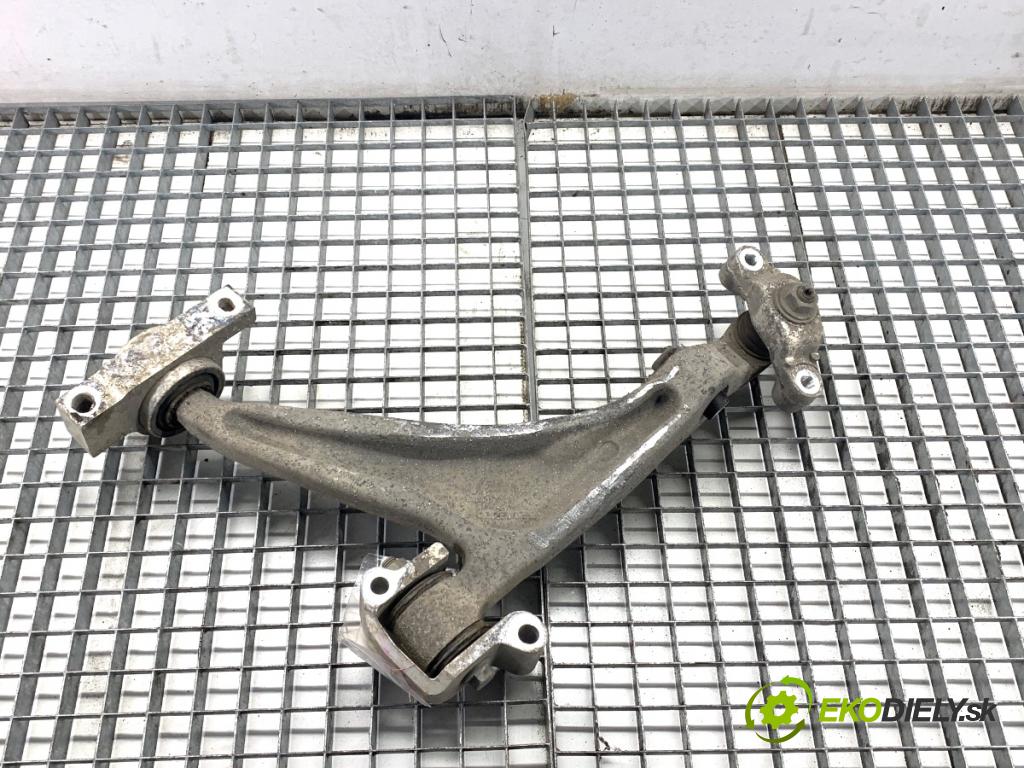 VOLVO XC60 II SUV 2020 173 kW B5 Mild-Hybrid AWD 1969 Rameno pravy predný