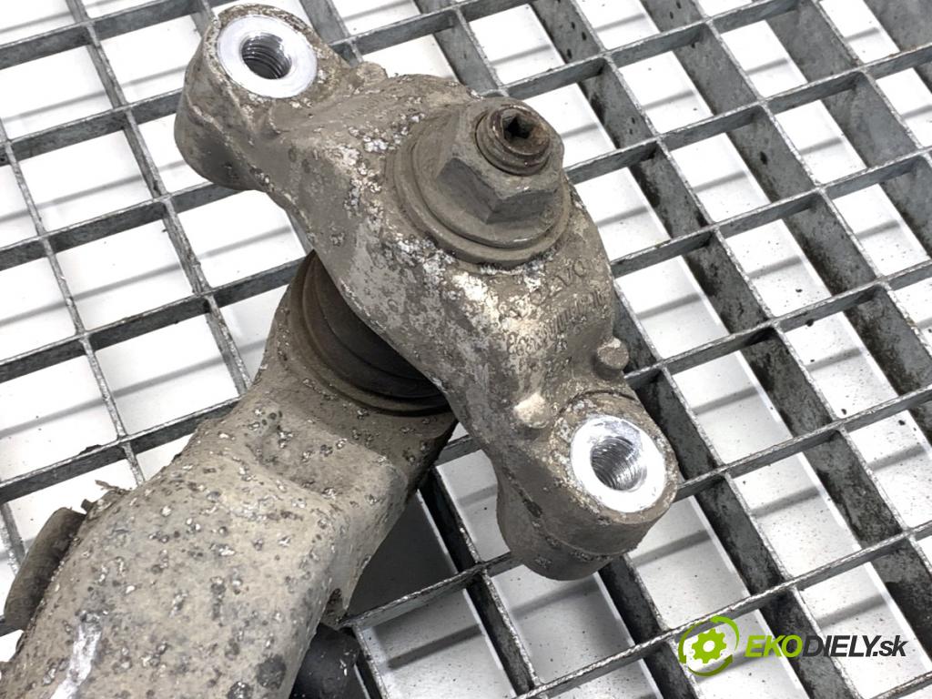 VOLVO XC60 II SUV 2020 173 kW B5 Mild-Hybrid AWD 1969 Rameno pravy predný