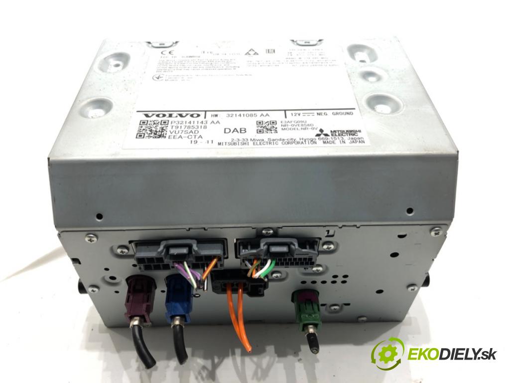 VOLVO XC60 II SUV 2020 173 kW B5 Mild-Hybrid AWD 1969 RADIO 32141143 (Audio zariadenie)