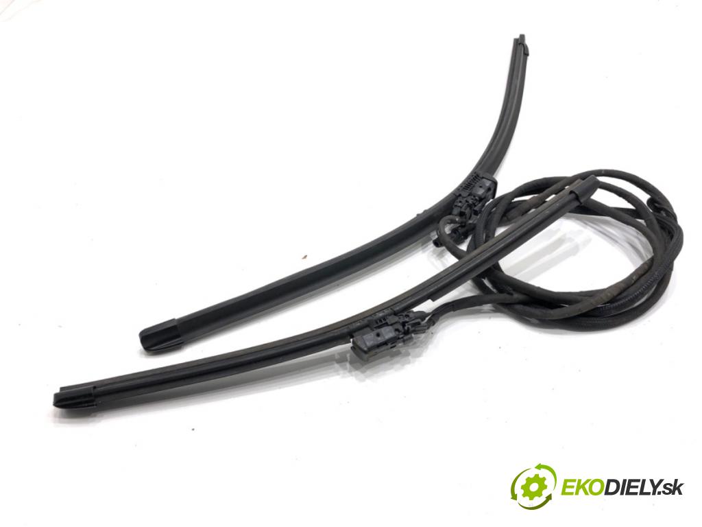 VOLVO XC60 II SUV 2020 173 kW B5 Mild-Hybrid AWD 1969 ostrekovač ostrekovačov okien 31416854