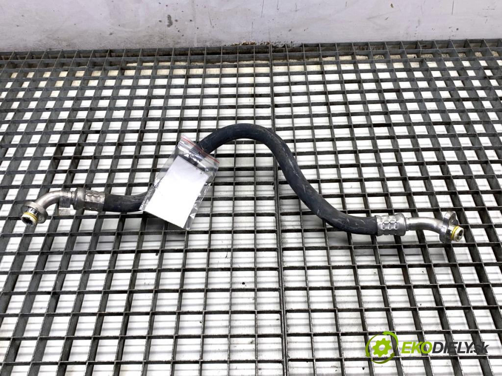 VOLVO XC60 II SUV 2020 173 kW B5 Mild-Hybrid AWD 1969 rúrka klimatizace 31497390 (Trubka klimatizace)