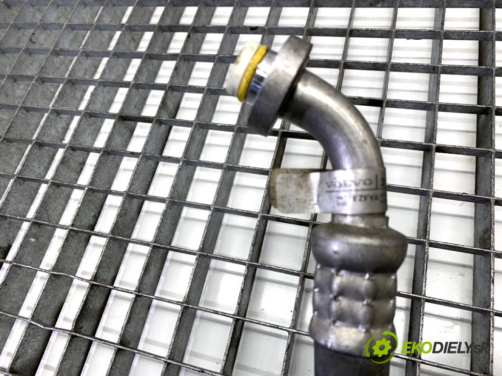 VOLVO XC60 II SUV 2020 173 kW B5 Mild-Hybrid AWD 1969 rúrka klimatizace 31497390 (Trubka klimatizace)