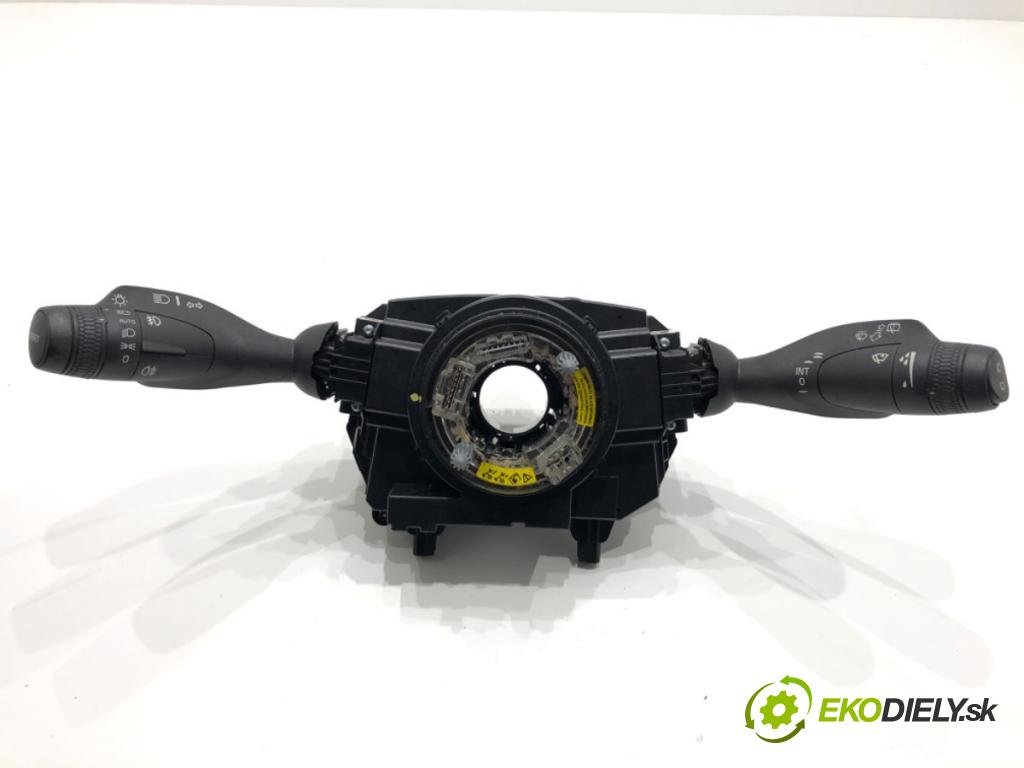 VOLVO XC60 II SUV 2020 173 kW B5 Mild-Hybrid AWD 1969 Prepínač kombinovaný 32266025 (Prepínacie páčky pod volantom)