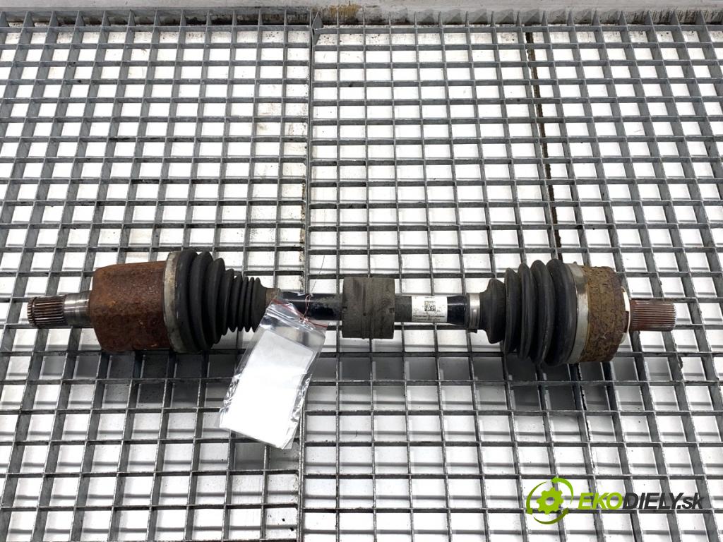 VOLVO XC60 II SUV 2020 173 kW B5 Mild-Hybrid AWD 1969 Poloos pravy zad 32240709