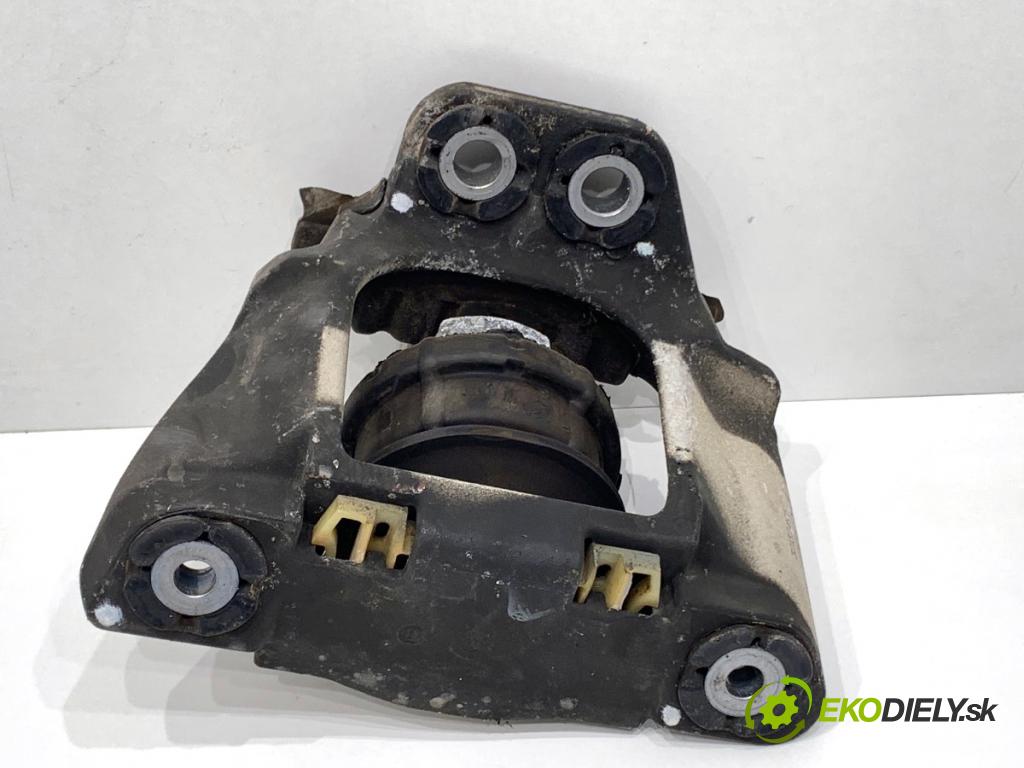 VOLVO XC60 II SUV 2020 173 kW B5 Mild-Hybrid AWD 1969 AirBag Motor ľavy 32137496