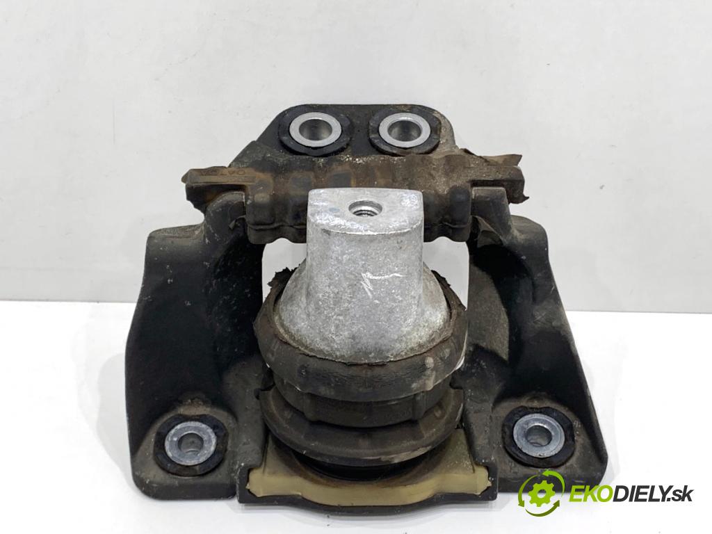 VOLVO XC60 II SUV 2020 173 kW B5 Mild-Hybrid AWD 1969 AirBag Motor ľavy 32137496