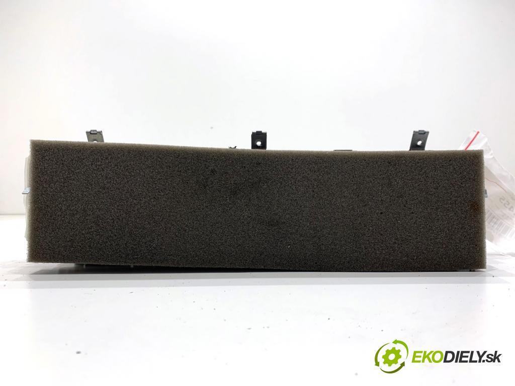 VOLVO XC60 II SUV 2020 173 kW B5 Mild-Hybrid AWD 1969 AirBag koleno: P031351334